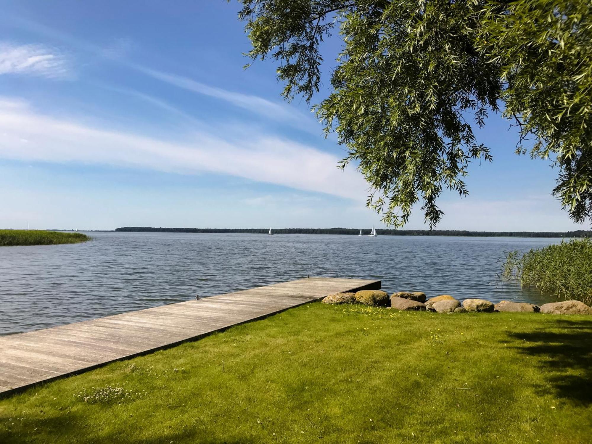 Peeneblick - Traumhaus In Exklusiver Direktlage Am Wasser Mit Eigenem Bootssteg Fuer 8 Personen Rankwitz Экстерьер фото